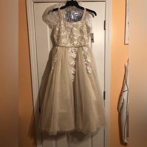 Chantilly Lace size 16 girls NWT- smoke free home. Missed return date.